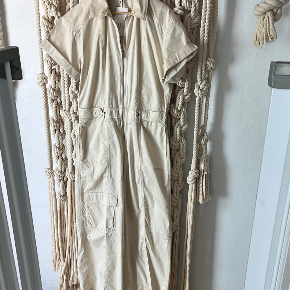 Zara Off-White Zip-Up Jacket